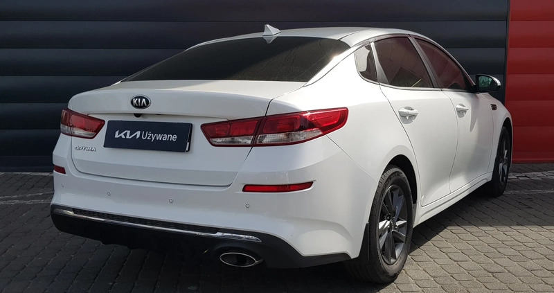 Kia Optima cena 59889 przebieg: 160127, rok produkcji 2018 z Łosice małe 352